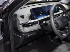 MHEV 230TCI CVT Pride Edition 2021 года 2021 MHEV 230TCI CVT Pride Edition Фото 73 из 386