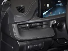 MHEV 230TCI CVT Pride Edition 2021 года 2021 MHEV 230TCI CVT Pride Edition Фото 7 из 386