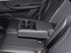 MHEV 230TCI CVT Pride Edition 2021 года 2021 MHEV 230TCI CVT Pride Edition Фото 235 из 386