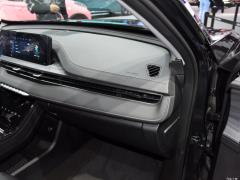 MHEV 230TCI CVT Pride Edition 2021 года 2021 MHEV 230TCI CVT Pride Edition Фото 68 из 386