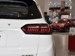 MHEV 230TCI CVT Pride Edition 2021 года 2021 MHEV 230TCI CVT Pride Edition Фото 162 из 272