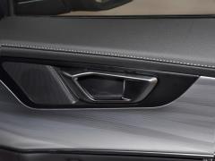 MHEV 230TCI CVT Pride Edition 2021 года 2021 MHEV 230TCI CVT Pride Edition Фото 218 из 386