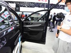 MHEV 230TCI CVT Pride Edition 2021 года 2021 MHEV 230TCI CVT Pride Edition Фото 284 из 386