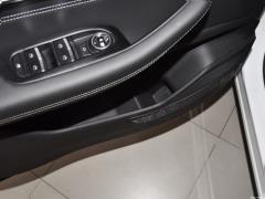 MHEV 230TCI CVT Pride Edition 2021 года 2021 MHEV 230TCI CVT Pride Edition Фото 204 из 386