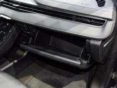 MHEV 230TCI CVT Pride Edition 2021 года 2021 MHEV 230TCI CVT Pride Edition Фото 72 из 386