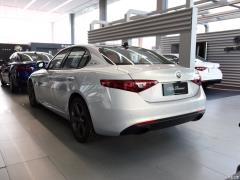 2020 2.0T 280HP Deluxe Edition 2020 2.0T 280HP Deluxe Edition Фото 3 из 47