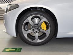 2020 2.0T 280HP Deluxe Edition 2020 2.0T 280HP Deluxe Edition Фото 18 из 47