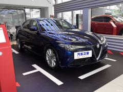 2020 2.0T 280HP Deluxe Edition 2020 2.0T 280HP Deluxe Edition Фото 3 из 42