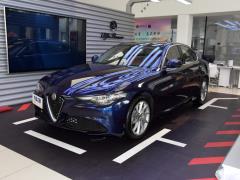 2020 2.0T 280HP Deluxe Edition 2020 2.0T 280HP Deluxe Edition Фото 1 из 42