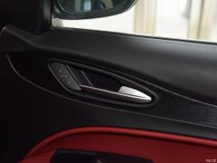 2021 2.0T 280HP Deluxe Edition 2021 2.0T 280HP Deluxe Edition Фото 137 из 217
