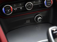 2020 2.0T 280HP Deluxe Edition 2020 2.0T 280HP Deluxe Edition Фото 86 из 217