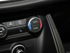 2021 2.0T 280HP Deluxe Edition 2021 2.0T 280HP Deluxe Edition Фото 45 из 114