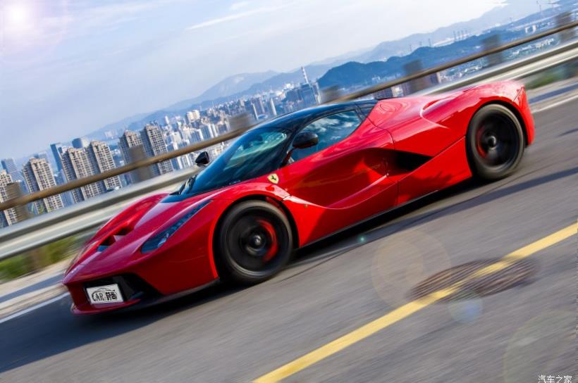 Ferrari 488 Pista