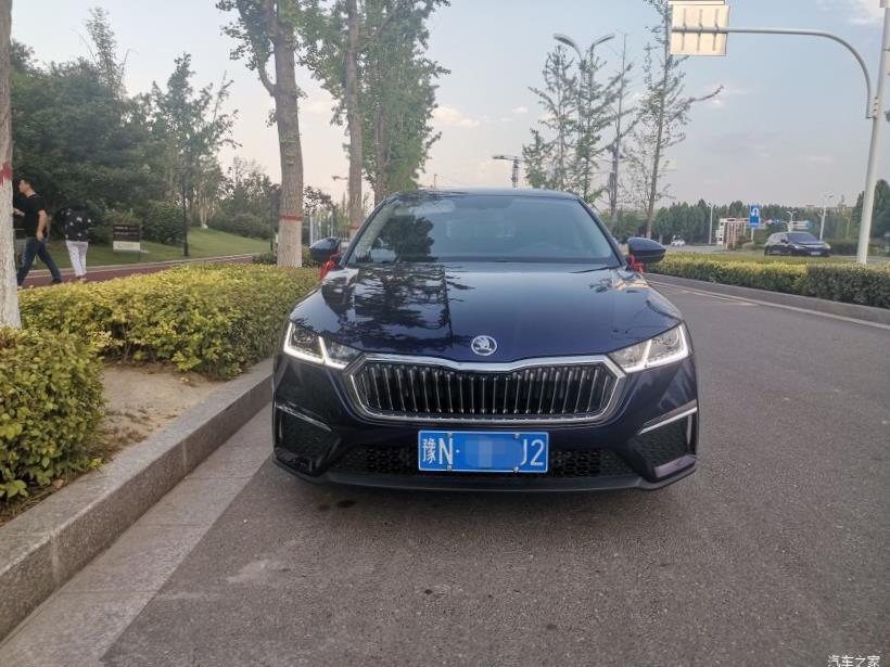 Skoda Octavia (A8)