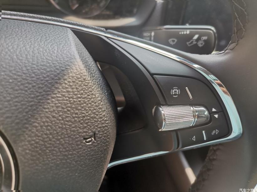Skoda Octavia (A8)