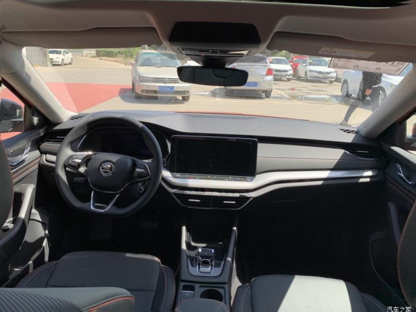 Skoda Octavia (A8)
