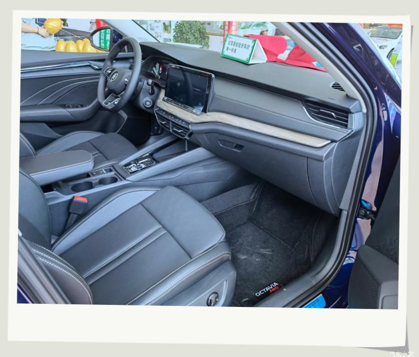 Skoda Octavia (A8)