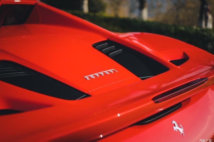 Ferrari 488 Pista