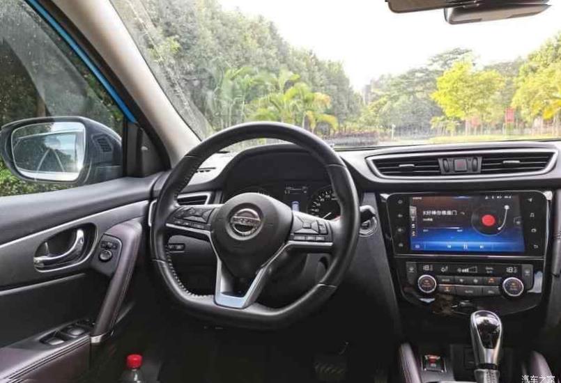 Nissan Qashqai (J12)