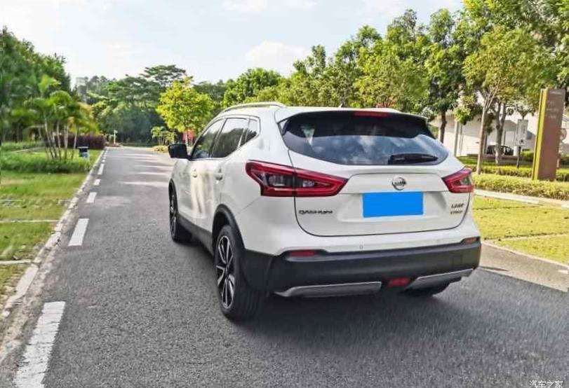 Nissan Qashqai (J12)