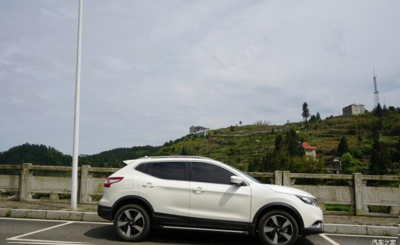 Nissan Qashqai (J12)