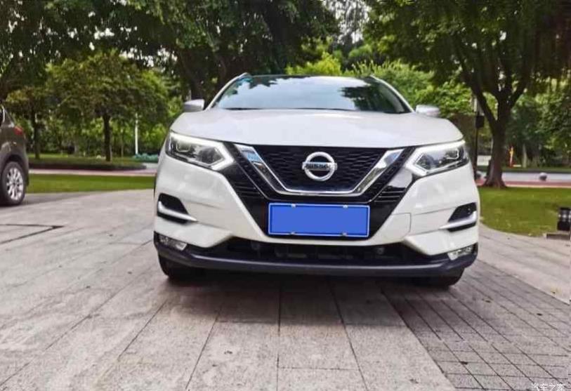 Nissan Qashqai (J12)