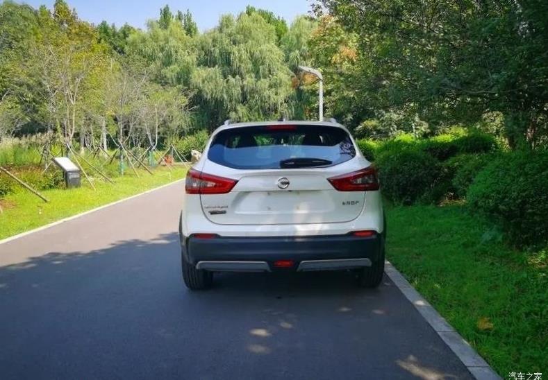 Nissan Qashqai (J12)