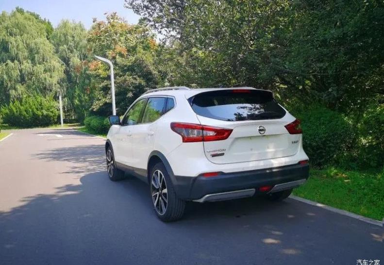 Nissan Qashqai (J12)