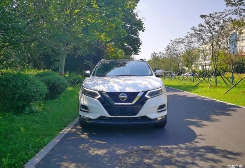 Nissan Qashqai (J12)