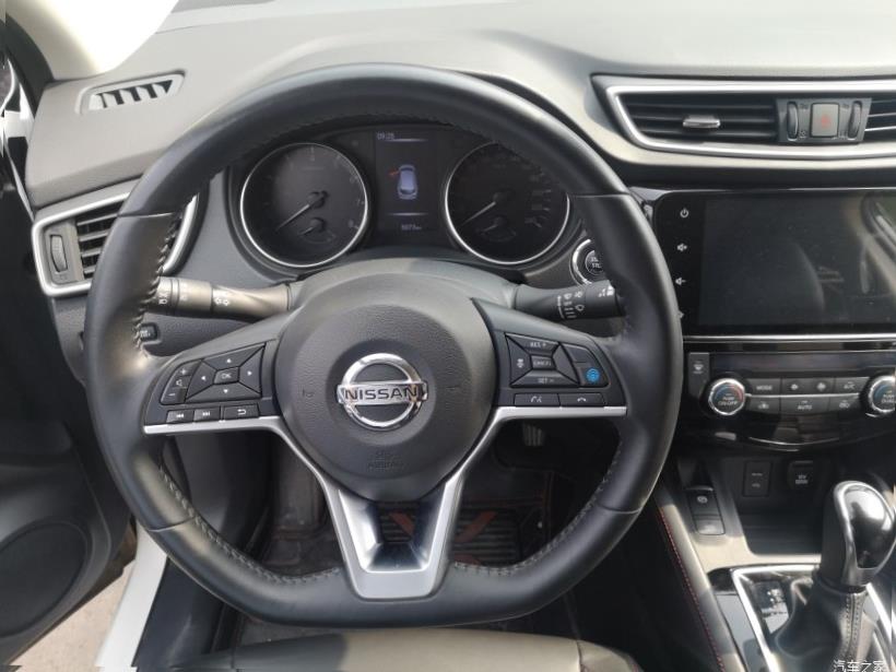 Nissan Qashqai (J12)