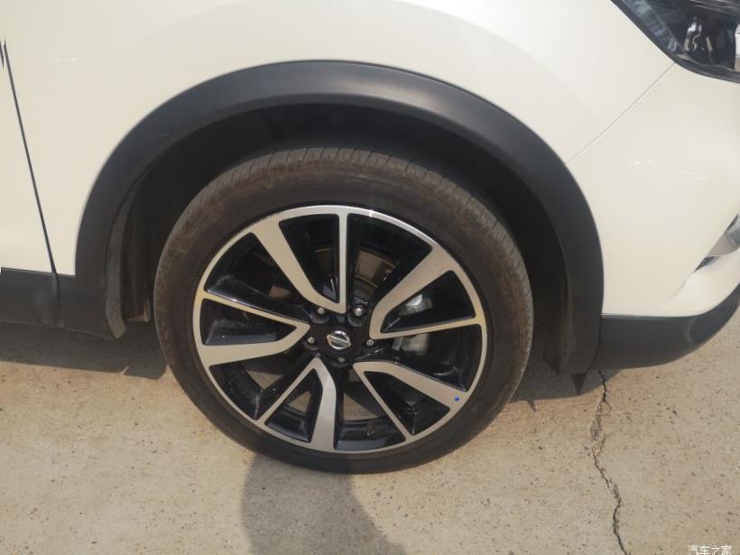 Nissan Qashqai (J12)