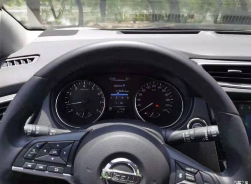 Nissan Qashqai (J12)