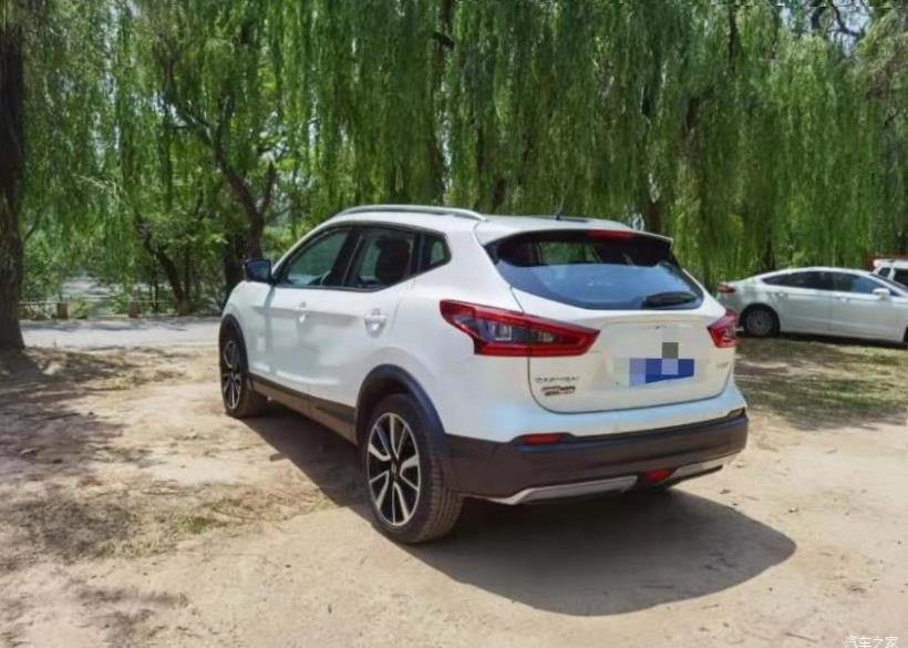 Nissan Qashqai (J12)