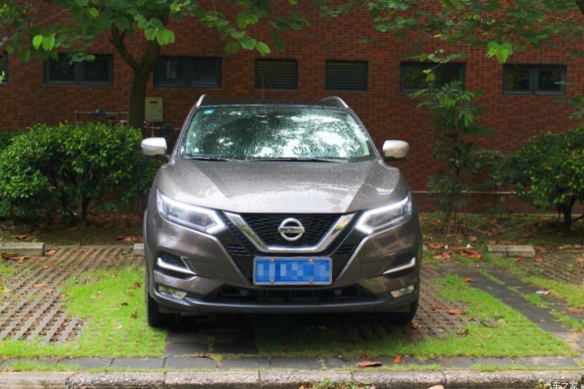 Nissan Qashqai (J12)