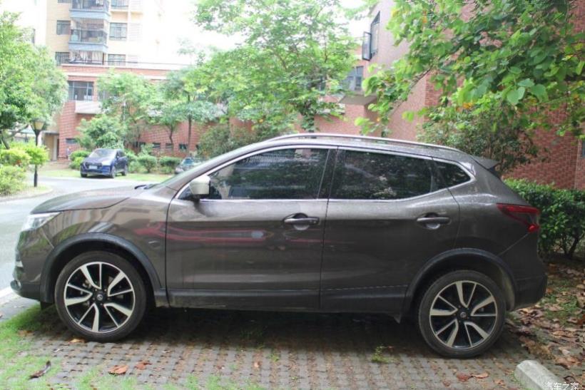 Nissan Qashqai (J12)