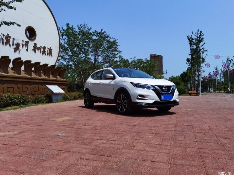Nissan Qashqai (J12)