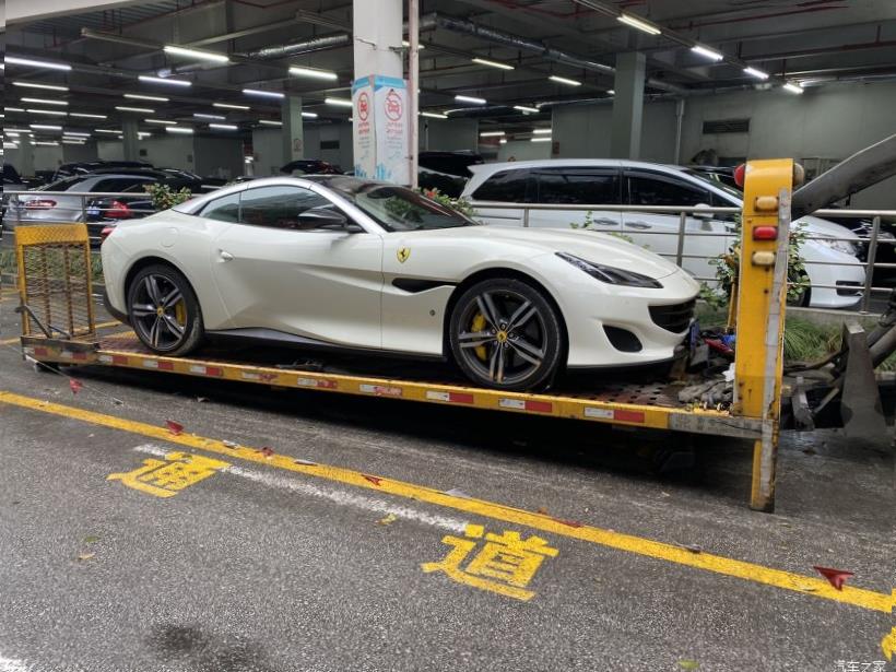 Ferrari 488 Pista 