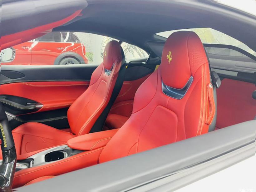 Ferrari 488 Pista 