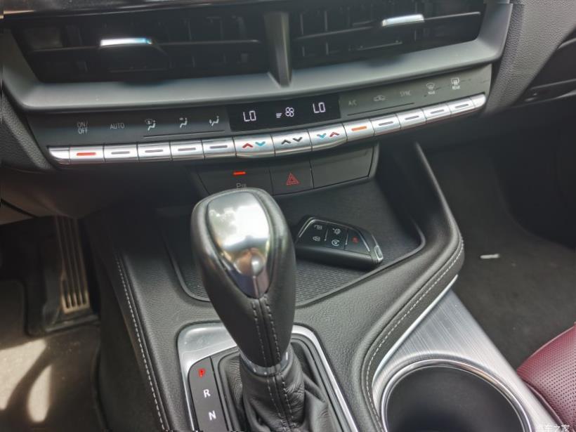 Cadillac CT4