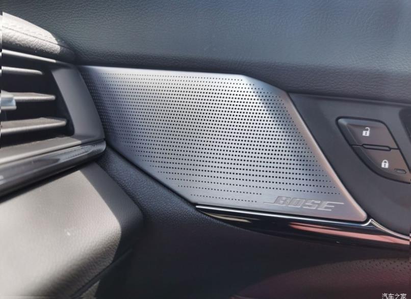 Cadillac CT4