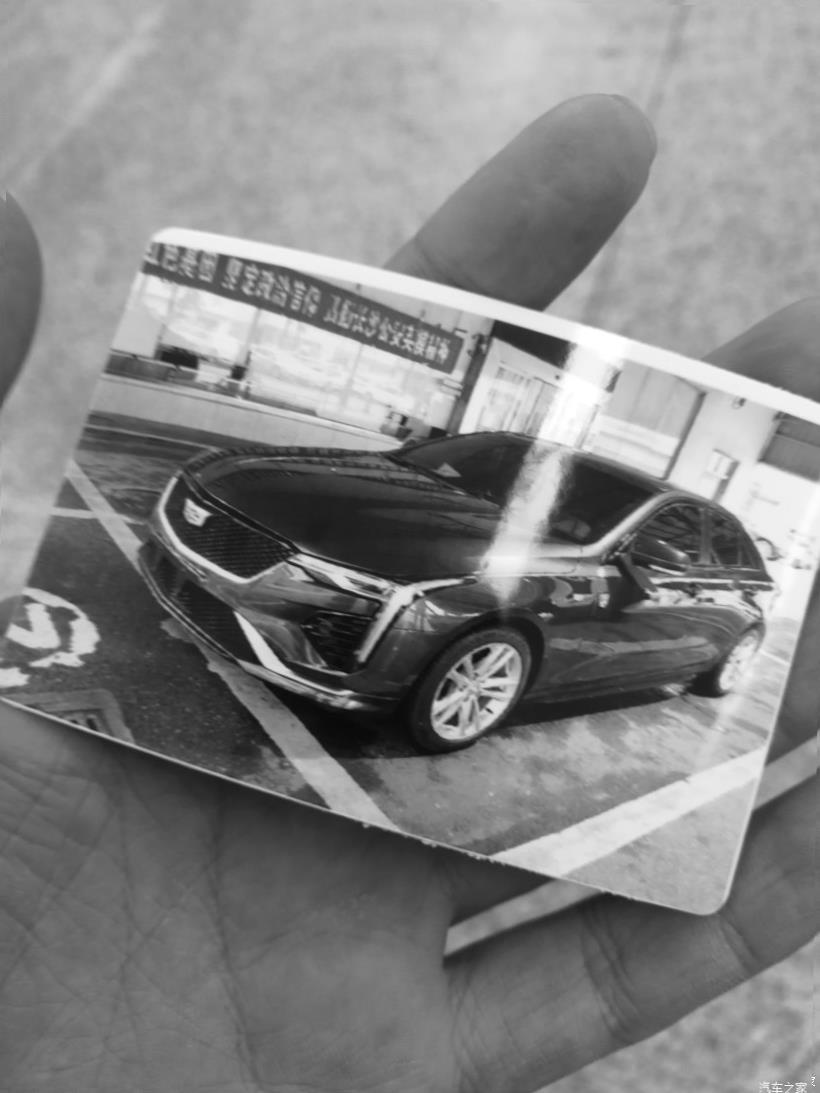 Cadillac CT4