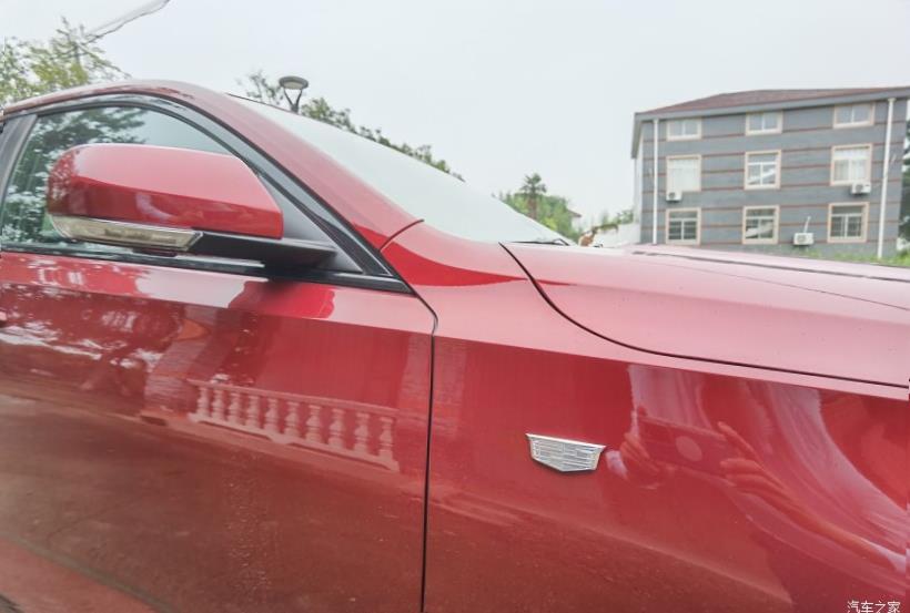 Cadillac CT4