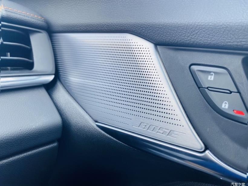 Cadillac CT4