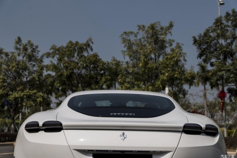 Ferrari 488 Pista