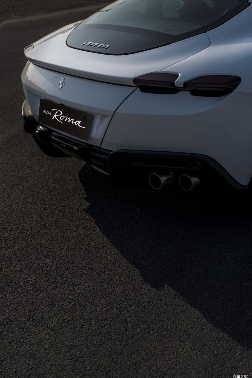 Ferrari 488 Pista