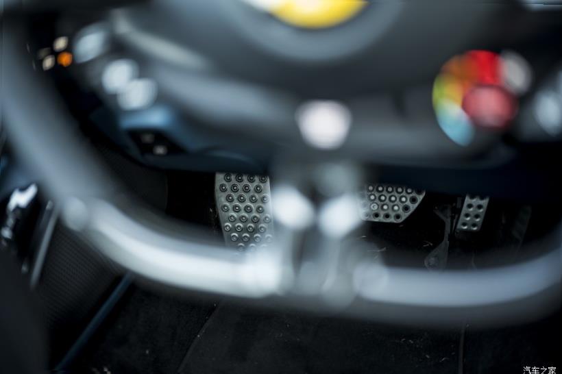 Ferrari 488 Pista