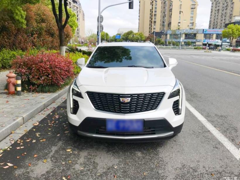 Cadillac XT4