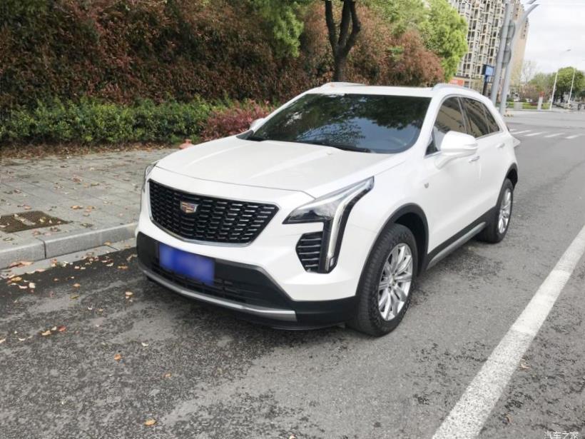Cadillac XT4