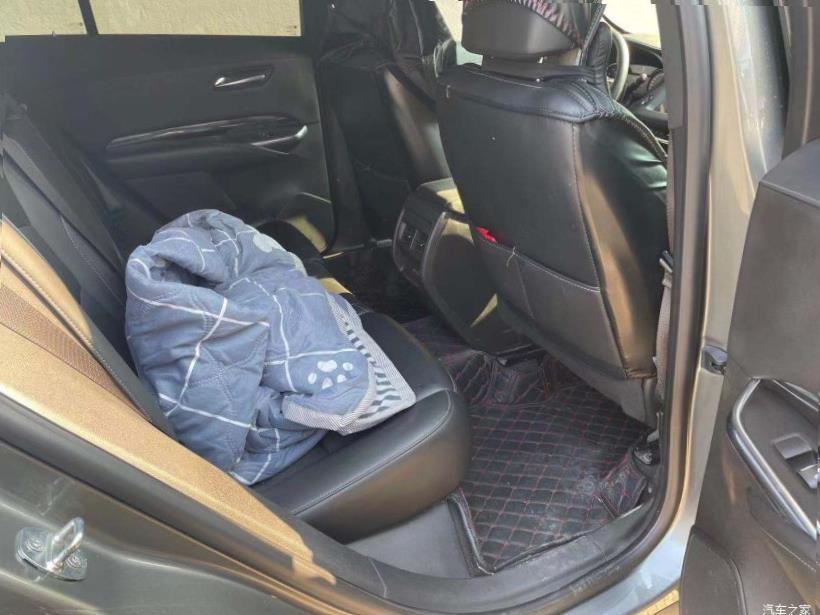 Cadillac XT4