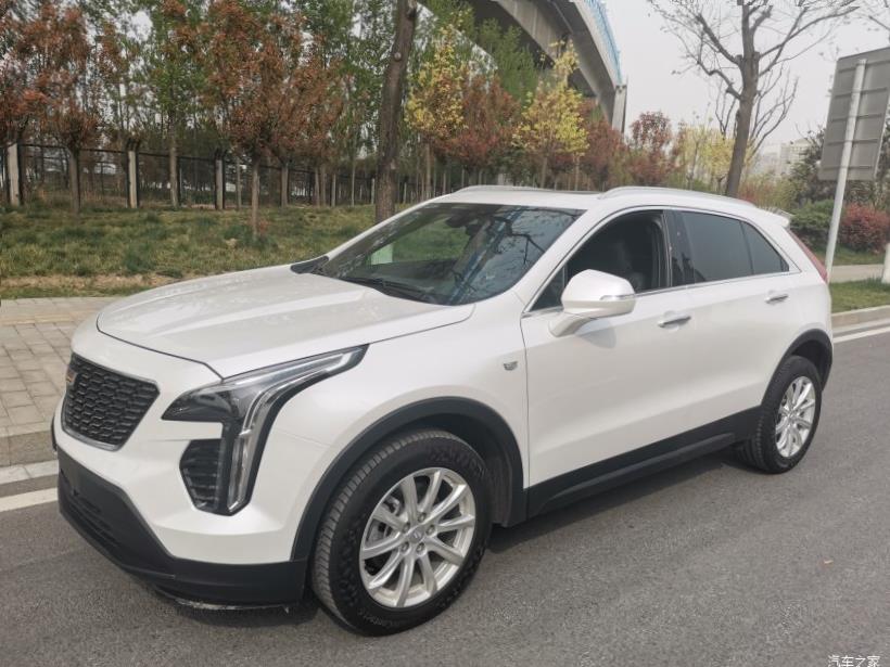 Cadillac XT4